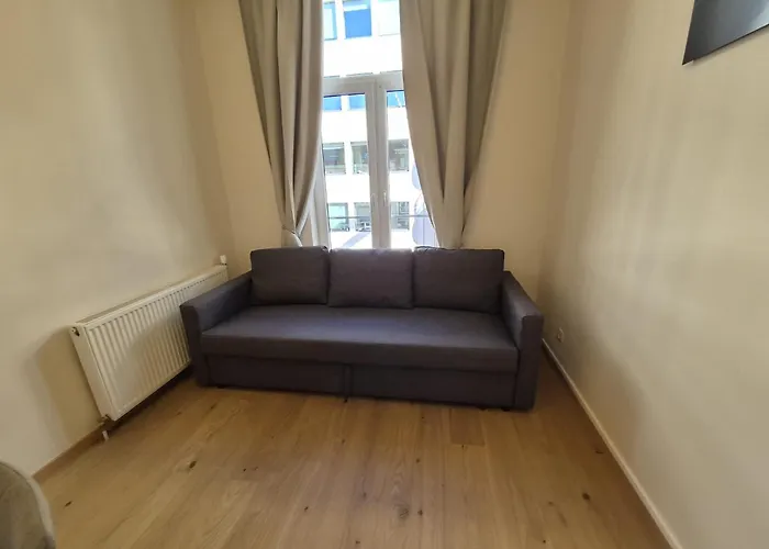 Modern Apartment Near Avenue Louise